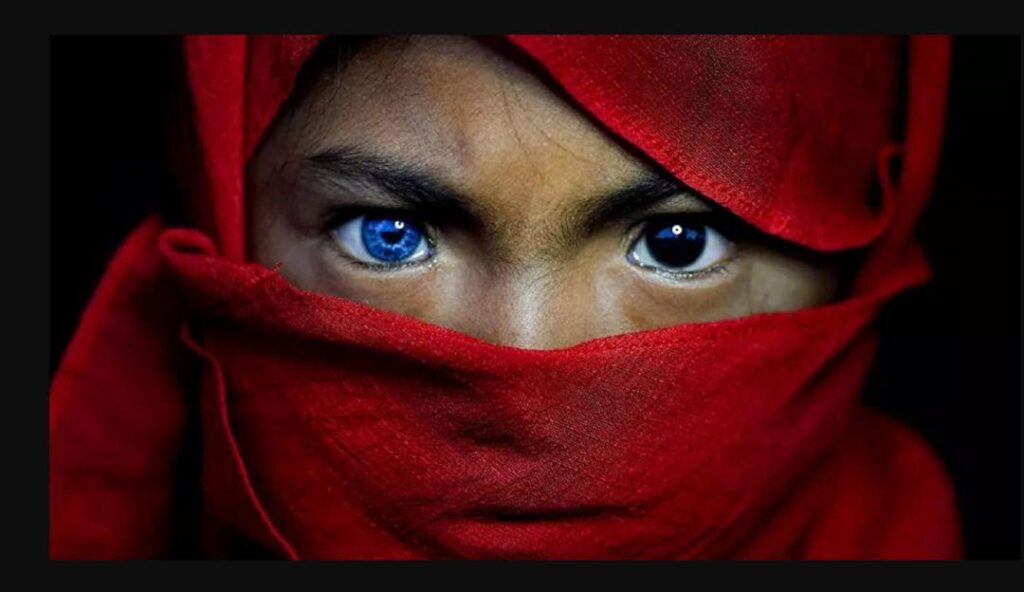 Blue Eyes Buton Tribe